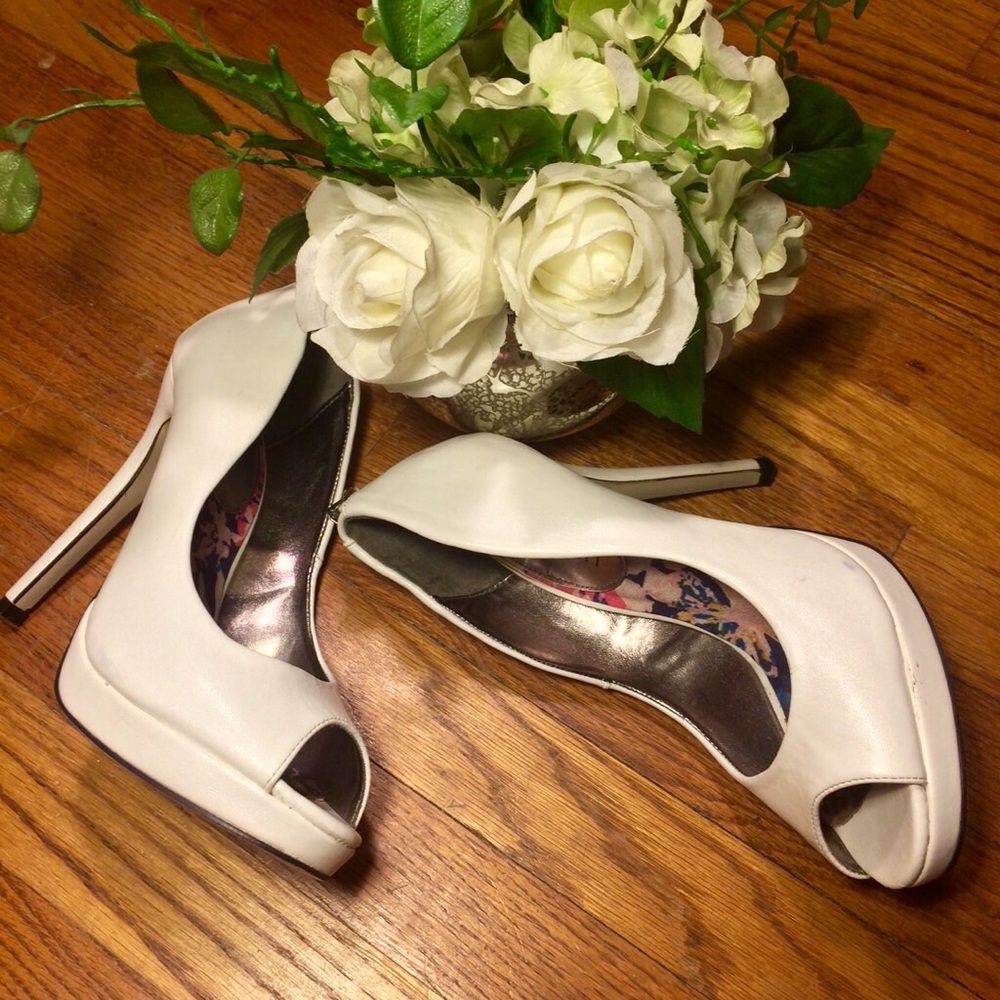 Exquisite! Sexy Zip back Heels- Platform Peep Toes